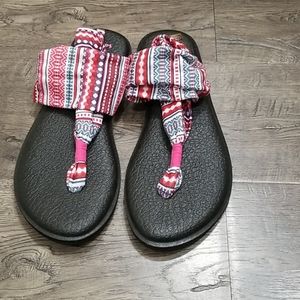 Sanuk sandals